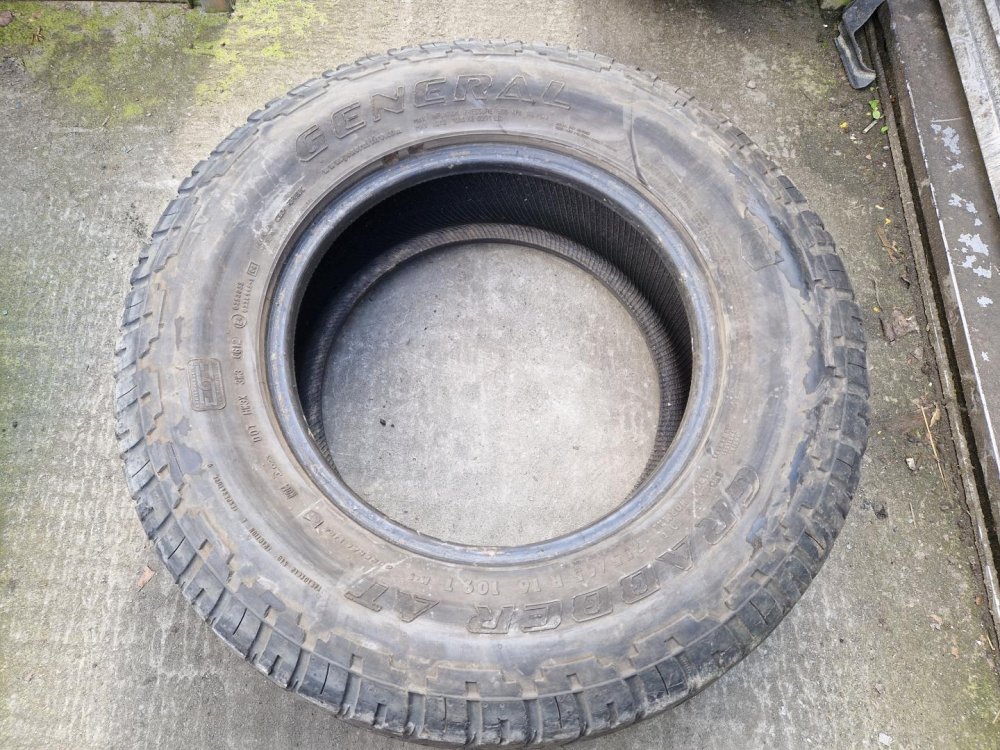 2 KS CELOROČNÍ PNEUMATIKA GENERAL GRABBER AT 255/65 R16 109T - 20484