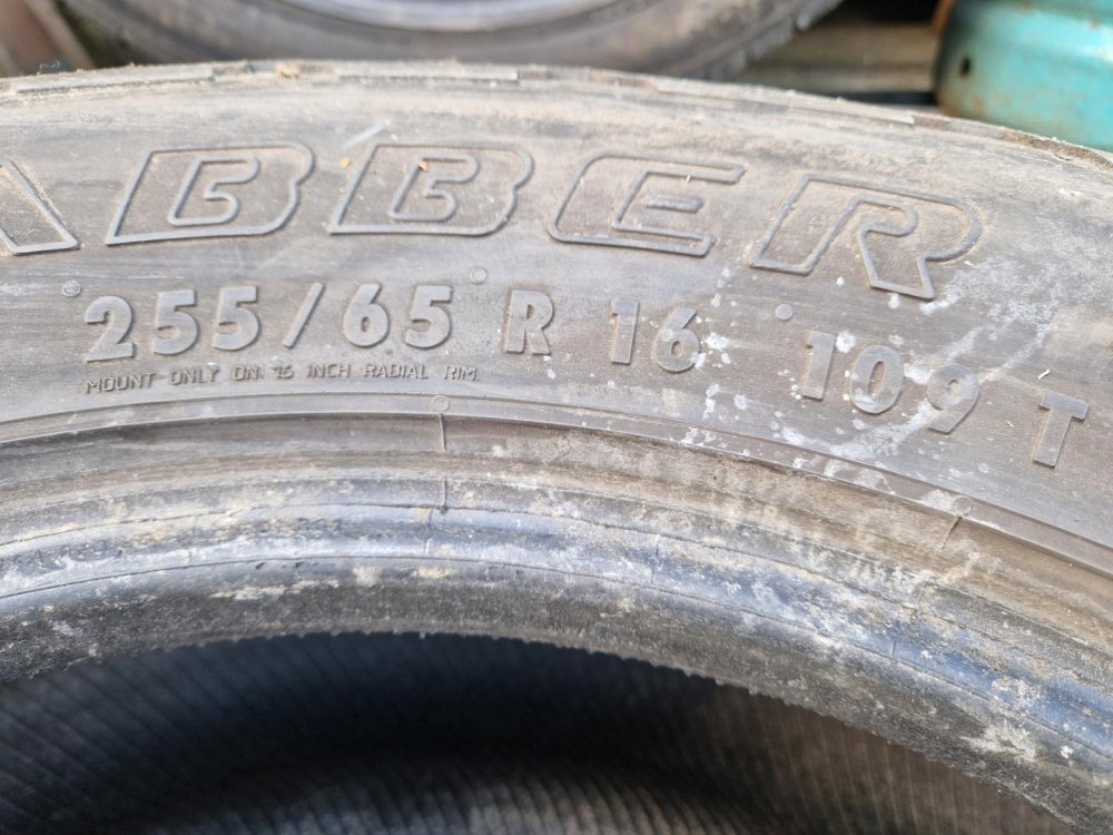 2 KS CELOROČNÍ PNEUMATIKA GENERAL GRABBER AT 255/65 R16 109T - 20485