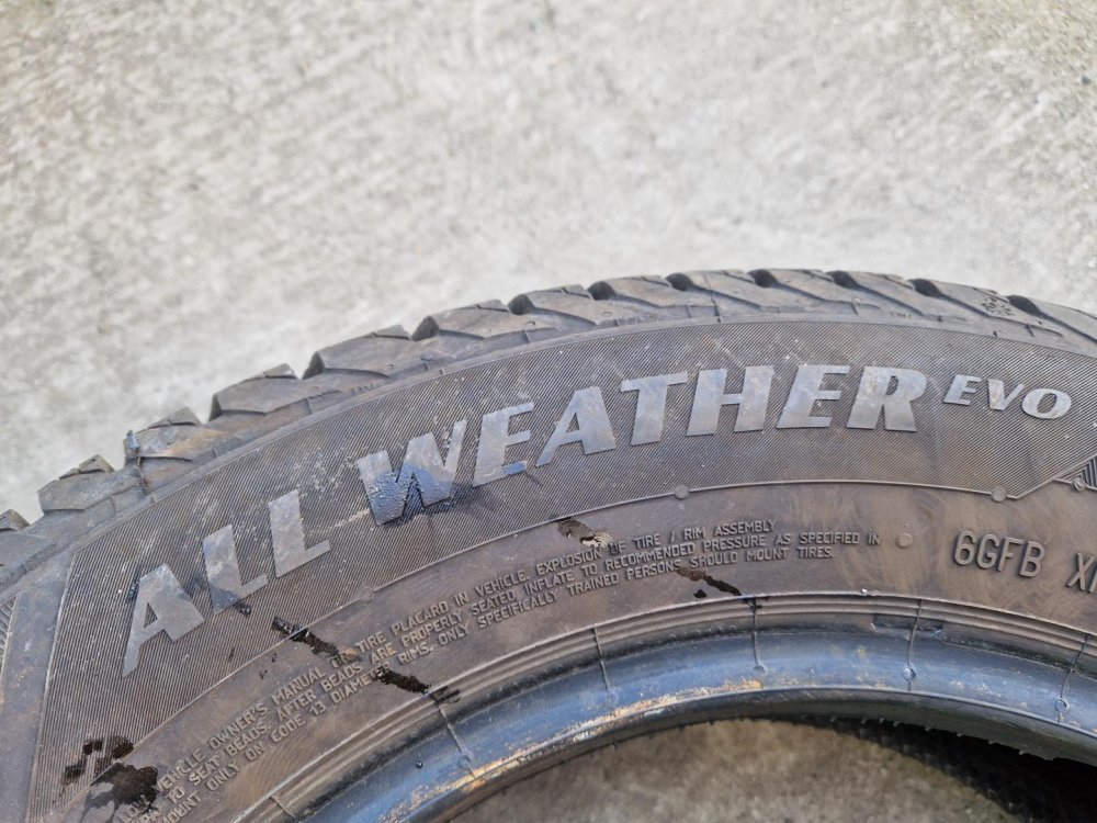 2 KS CELOROČNÍ PNEUMATIKA MATADOR ALL WEATHER EVO - 165/70 R13 79T - 20480