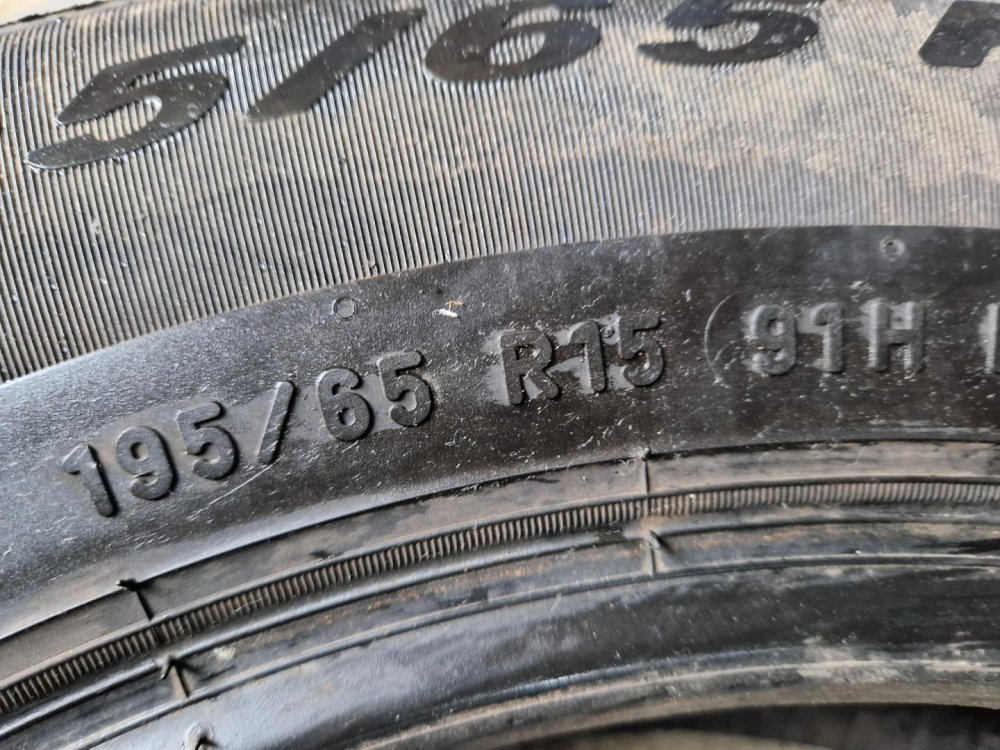 2 KS CELOROČNÍ PNEUMATIKA PIRELLI CINTURATO ALLSEASON - 195/65 R15 91H - 20299