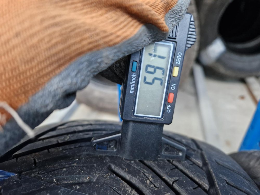 2 KS CELOROČNÍ PNEUMATIKA SEBRING ALLSEASON 225/45 R17 94W - 21159 2 KS CELOROČNÍ PNEUMATIKA SEBRING ALLSEASON 225/45 R17 94W - 21159