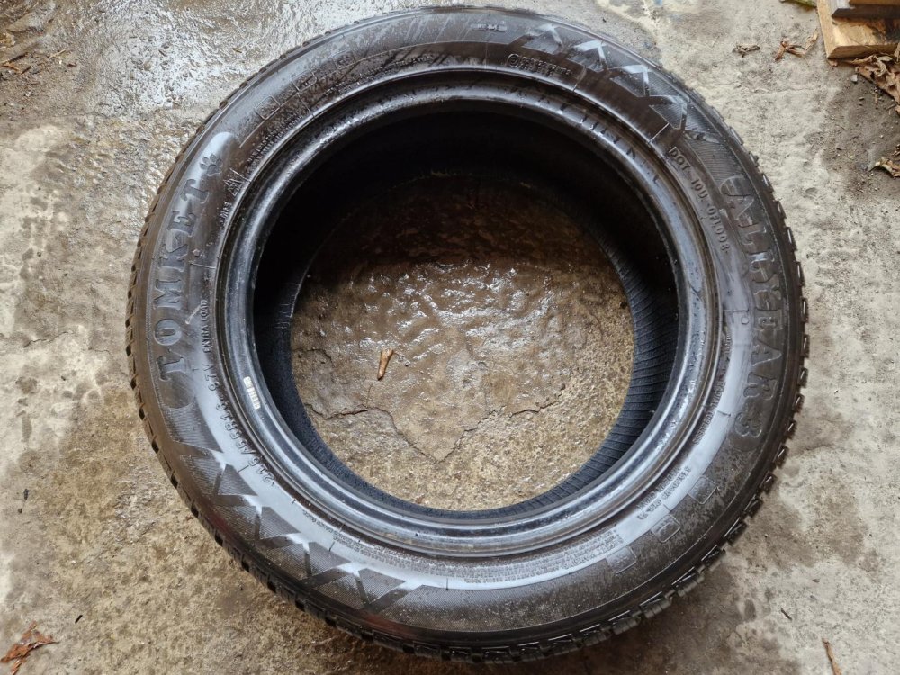 2 KS CELOROČNÍ PNEUMATIKA TOMKET ALLYEAR 3 - 215/55 R16 97V - 20650 2 KS CELOROČNÍ PNEUMATIKA TOMKET ALLYEAR 3 - 215/55 R16 97V - 20650