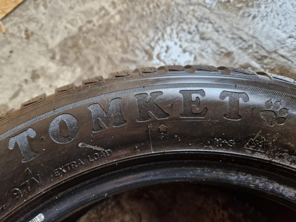 2 KS CELOROČNÍ PNEUMATIKA TOMKET ALLYEAR 3 - 215/55 R16 97V - 20650 2 KS CELOROČNÍ PNEUMATIKA TOMKET ALLYEAR 3 - 215/55 R16 97V - 20650