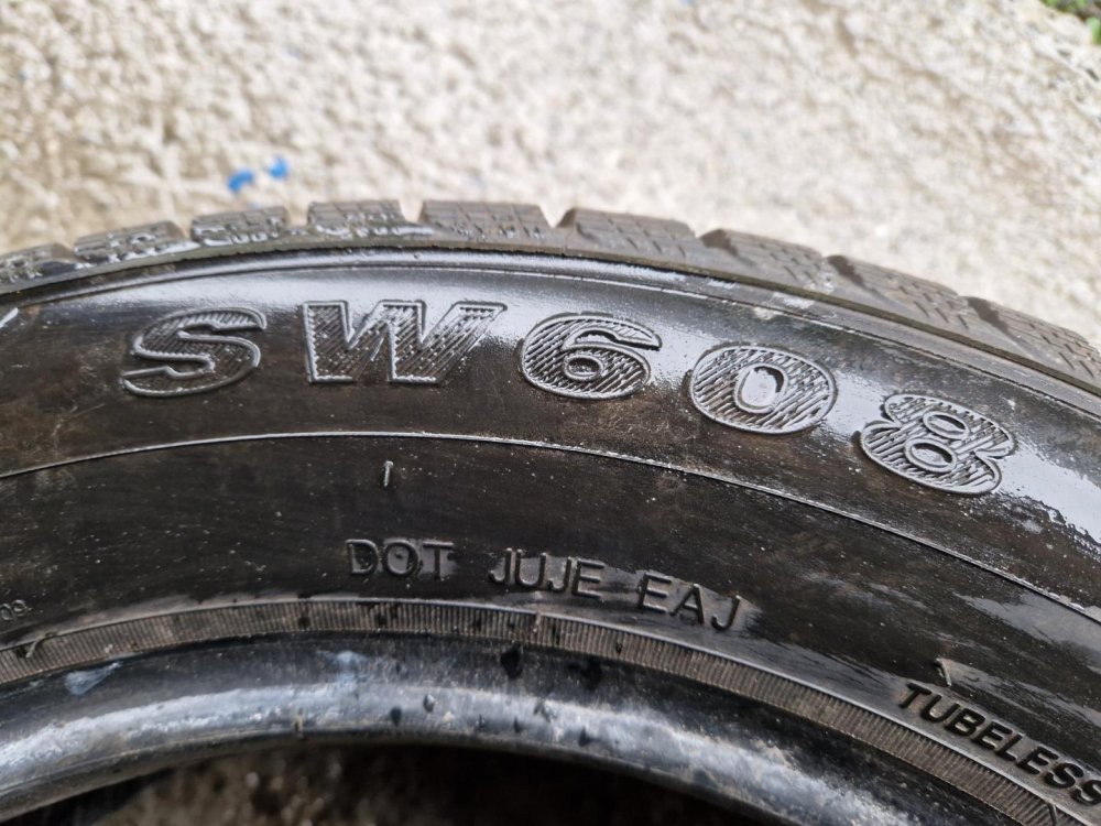 2 KS LETNÍ PNEUMATIKA GOODRIDE SW608 - 205/60 R16 92H - 20510