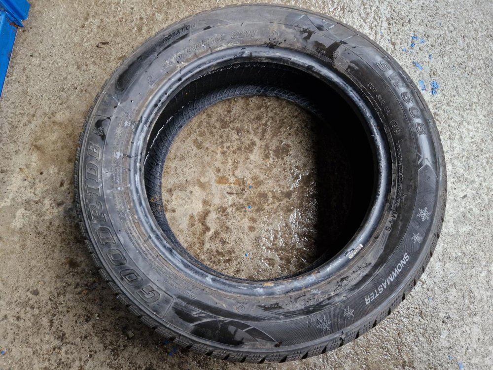 2 KS LETNÍ PNEUMATIKA GOODRIDE SW608 - 205/60 R16 92H - 20510