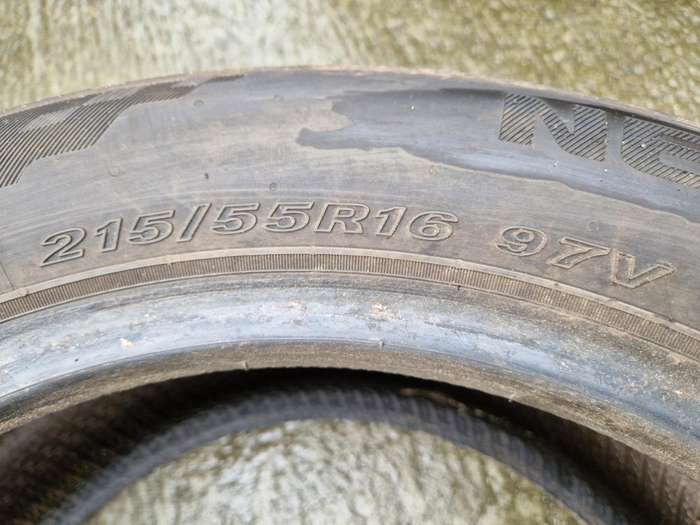 2 KS CELOROČNÍ PNEUMATIKA NEXEN NBLUE 4SEASON 215/55 R16 97V - 20266