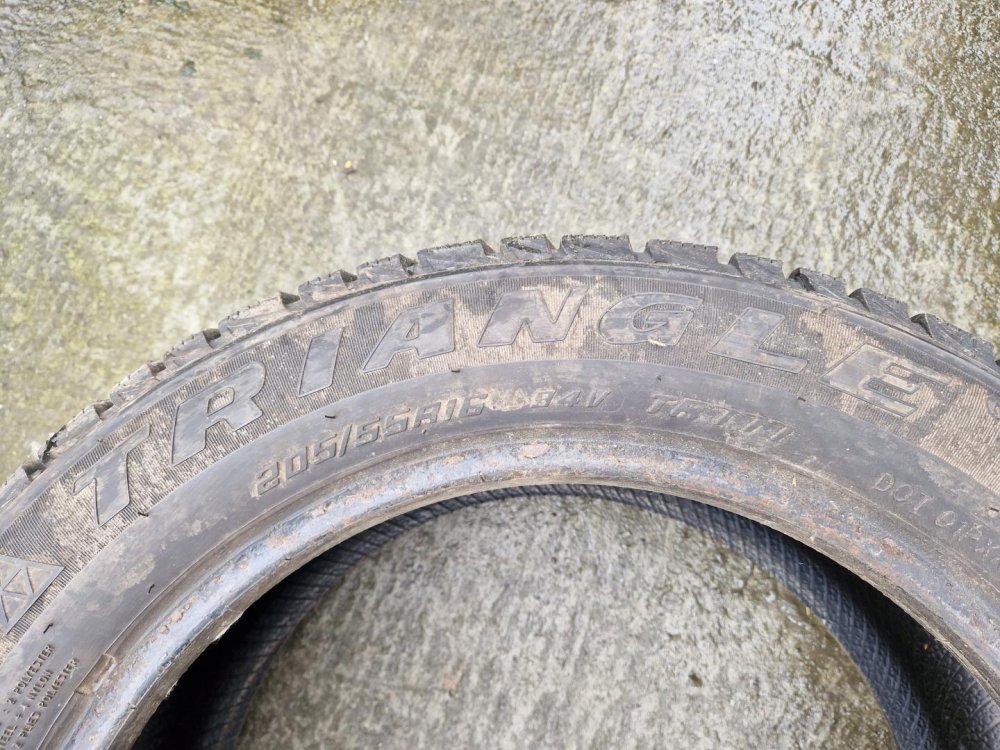 2 KS ZIMNÍ PNEUMATIKA TRIANGLE SNOW LION - 205/55 R16 94V - 20357