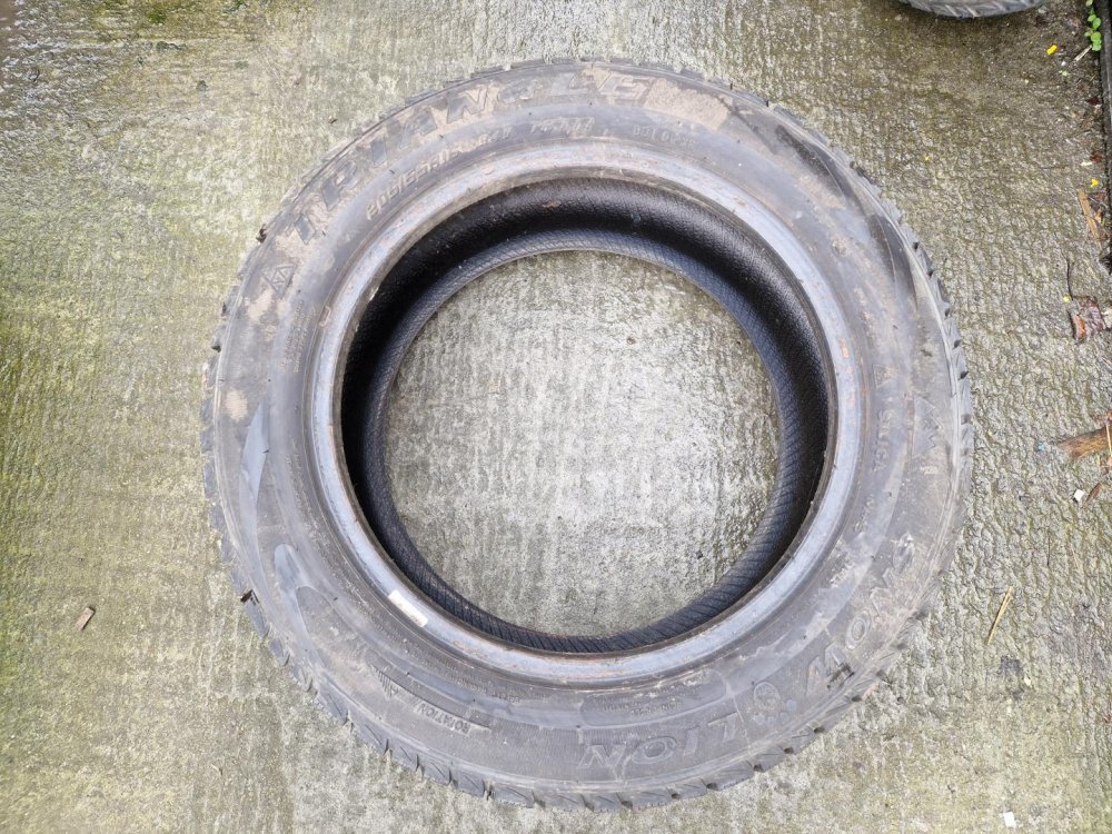 2 KS ZIMNÍ PNEUMATIKA TRIANGLE SNOW LION - 205/55 R16 94V - 20357