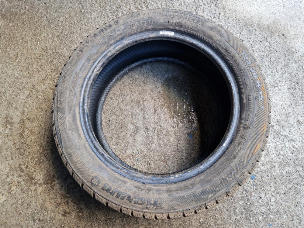 2 KS ZIMNÍ PNEUMATIKA BARUM POLARIS 3 - 195/50 R15 82T - 20424