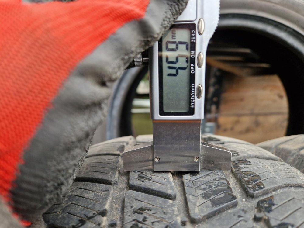2 KS ZIMNÍ PNEUMATIKA BARUM POLARIS 3 - 195/65 R15 91T - 20263