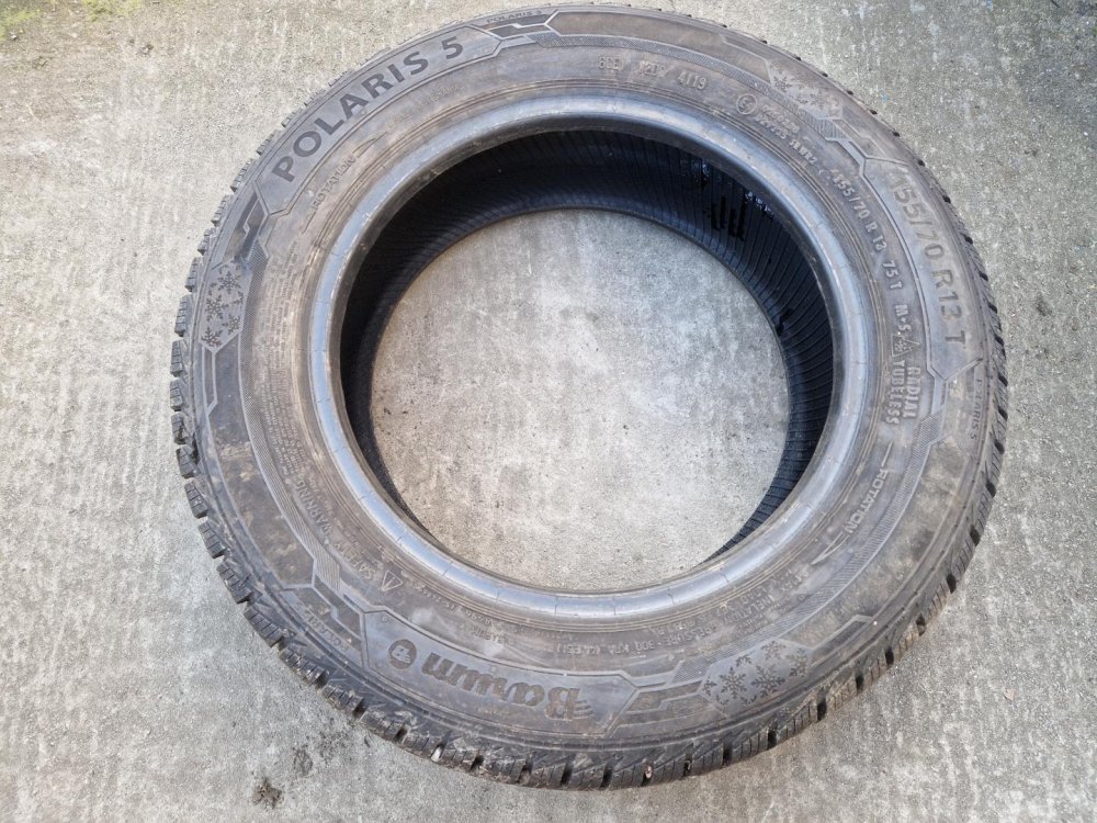 2 KS ZIMNÍ PNEUMATIKA BARUM POLARIS 5 - 155/70 R13 75T - 20388