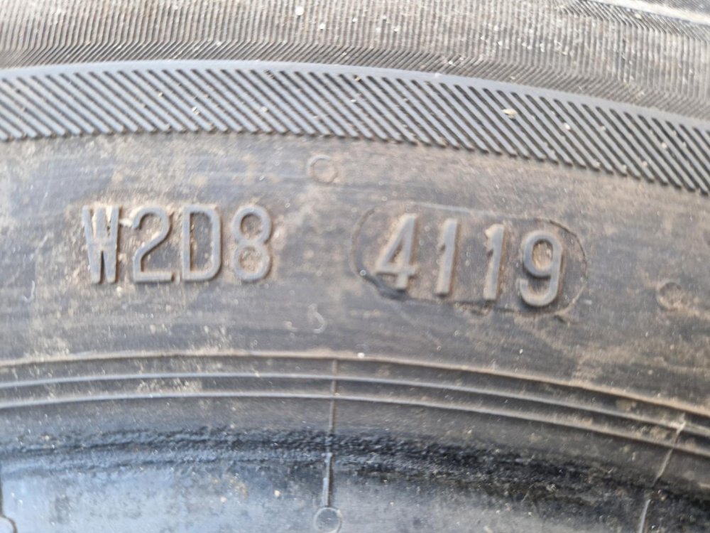 2 KS ZIMNÍ PNEUMATIKA BARUM POLARIS 5 - 155/70 R13 75T - 20388