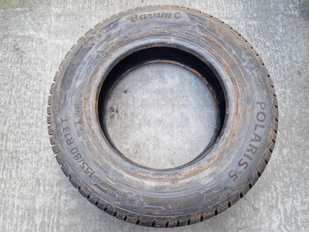 2 KS ZIMNÍ PNEUMATIKA BARUM POLARIS 5 - 155/80 R13 79T - 20578