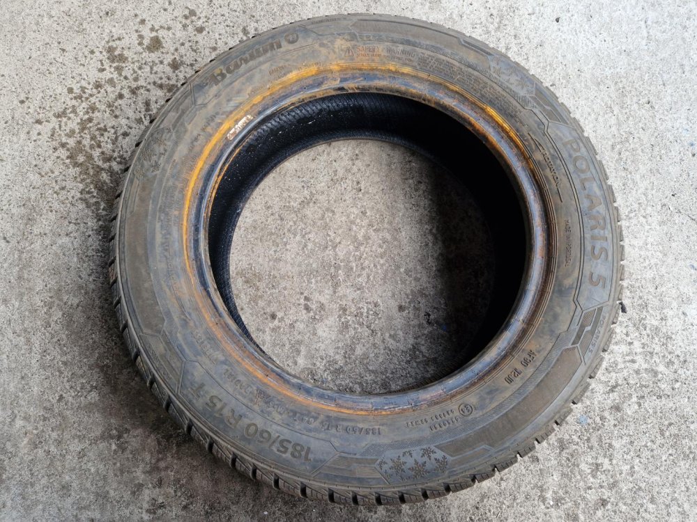 2 KS ZIMNÍ PNEUMATIKA BARUM POLARIS 5 - 185/60 R15 84T - 20735 2 KS ZIMNÍ PNEUMATIKA BARUM POLARIS 5 - 185/60 R15 84T - 20735