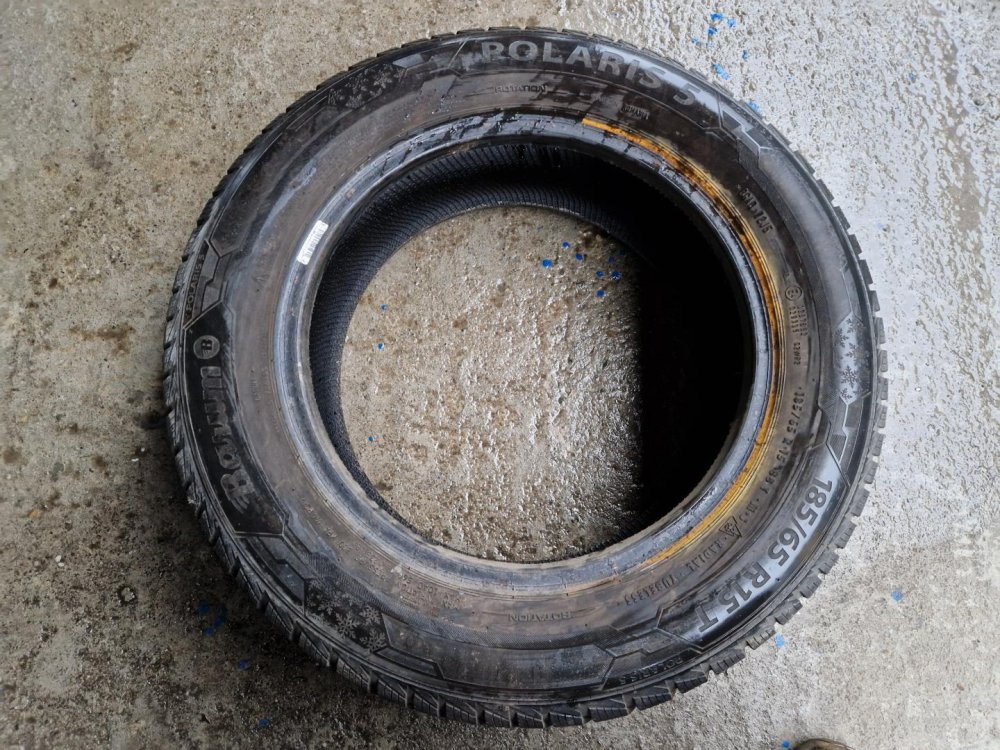 2 KS ZIMNÍ PNEUMATIKA BARUM POLARIS 5 - 185/65 R15 88T - 20502