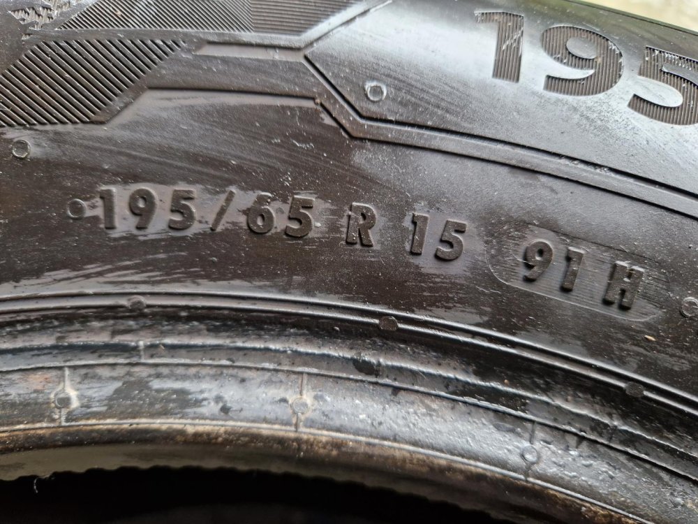 2 KS ZIMNÍ PNEUMATIKA BARUM POLARIS 5 - 195/65 R15 91H - 20393