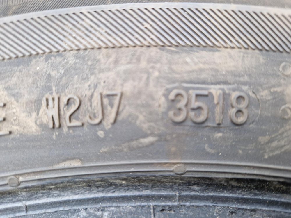 2 KS ZIMNÍ PNEUMATIKA BARUM POLARIS 5 - 195/65 R15 91T - 20262