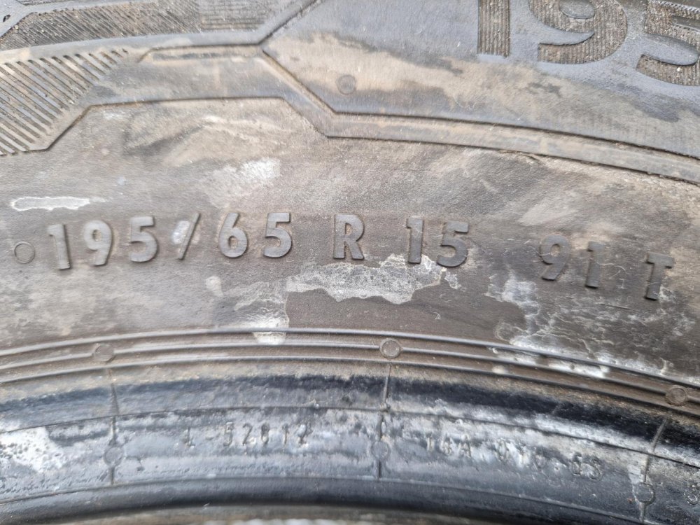 2 KS ZIMNÍ PNEUMATIKA BARUM POLARIS 5 - 195/65 R15 91T - 20262