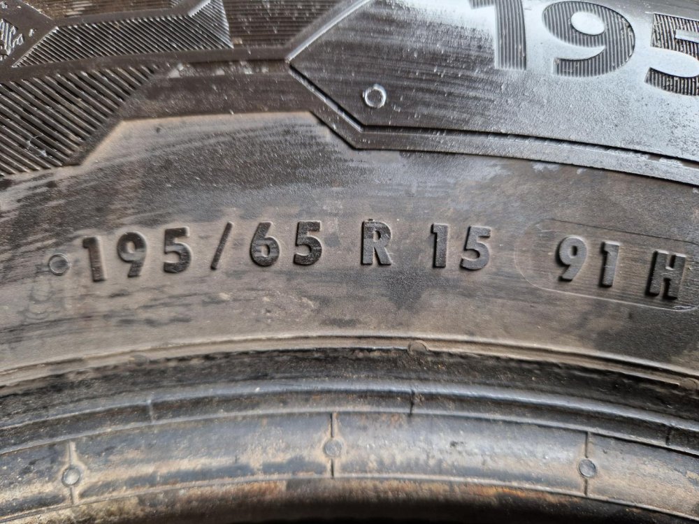 2 KS ZIMNÍ PNEUMATIKA BARUM POLARIS 5 - 195/65 R15 91T - 20394