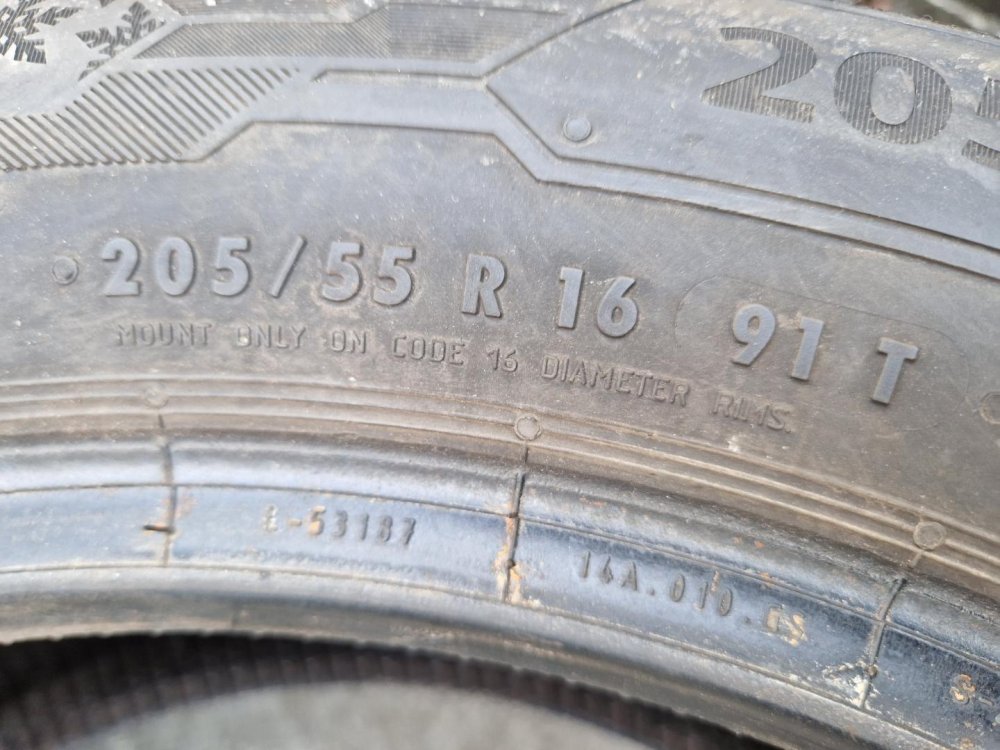2 KS ZIMNÍ PNEUMATIKA BARUM POLARIS 5 - 205/55 R16 91T - 20301