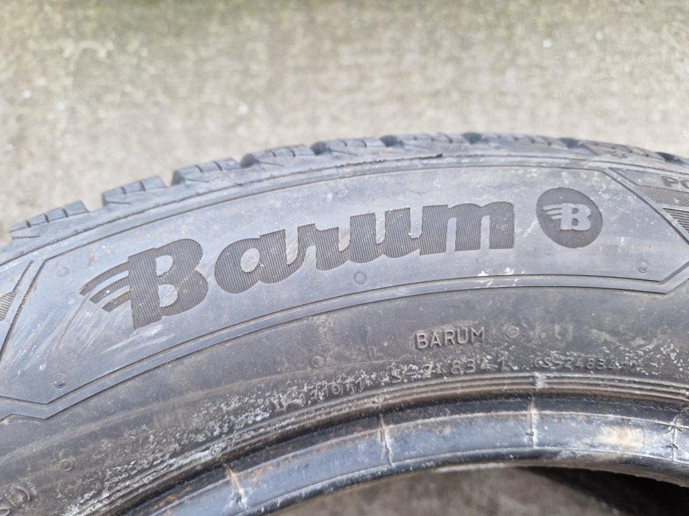 2 KS ZIMNÍ PNEUMATIKA BARUM POLARIS 5 - 205/55 R16 91T - 20301