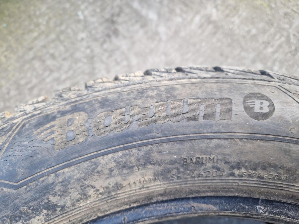2 KS ZIMNÍ PNEUMATIKA BARUM POLARIS 5 - 205/55 R16 91T - 20486