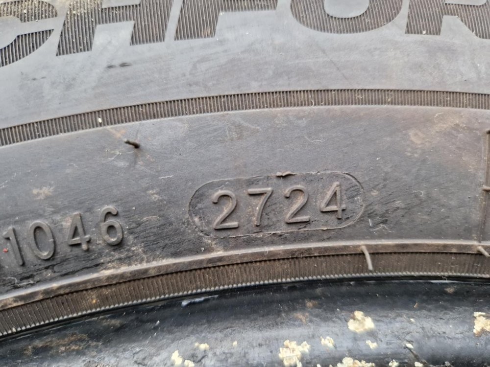 2 KS ZIMNÍ PNEUMATIKA CATCHFORS A/S II WINDFORCE 215/55 ZR16 97W - 20366