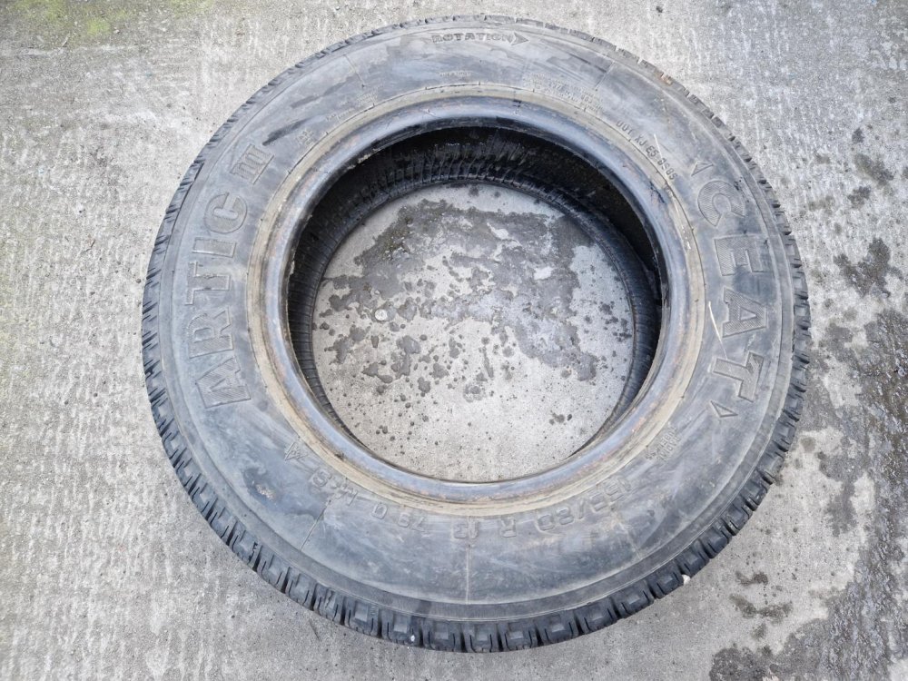2 KS ZIMNÍ PNEUMATIKA CEAT ARTIC III 155/80 R13 79Q - 20579