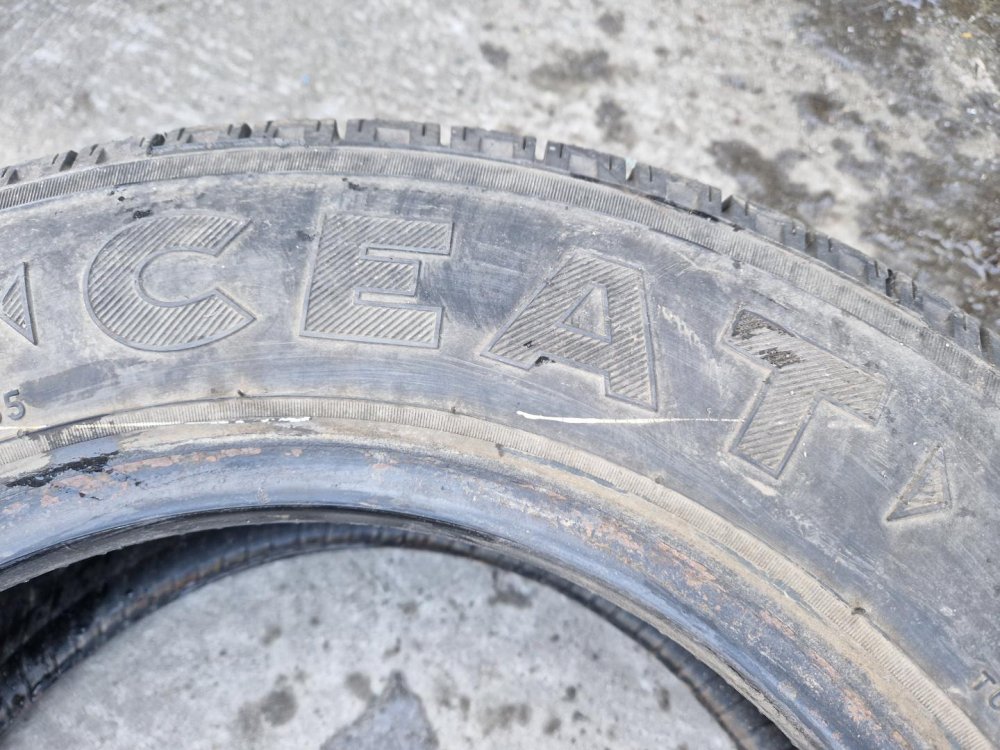 2 KS ZIMNÍ PNEUMATIKA CEAT ARTIC III 155/80 R13 79Q - 20579