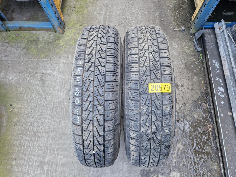 2 KS ZIMNÍ PNEUMATIKA CEAT ARTIC III 155/80 R13 79Q - 20579