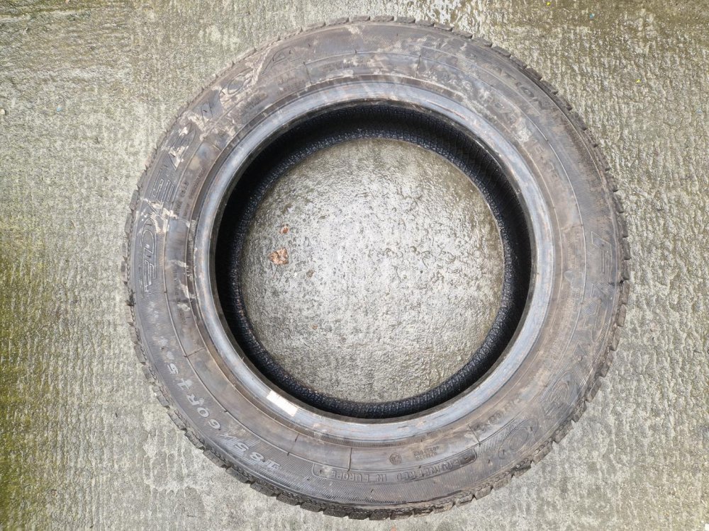 2 KS ZIMNÍ PNEUMATIKA DEBICA FRIGO 185/60 R15 88T - 20573