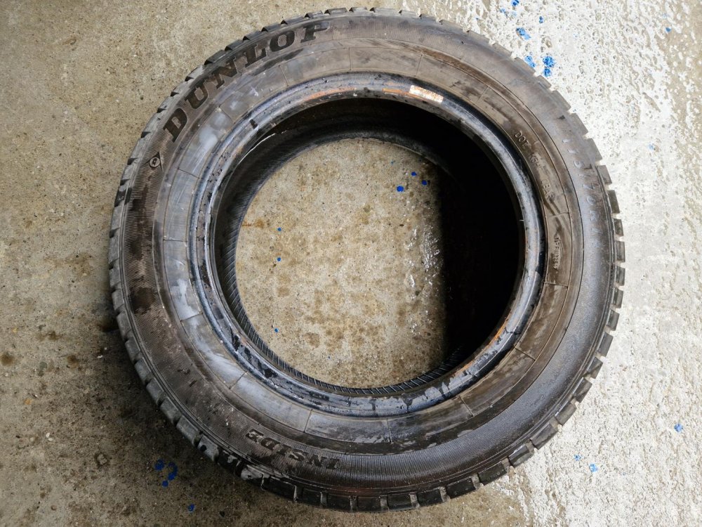 2 KS ZIMNÍ PNEUMATIKA DUNLOP SP WINTER RESPOSE 175/70 R14 88T - 20400