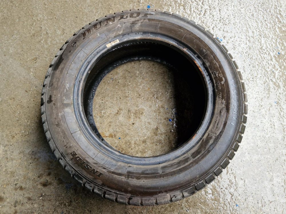 2 KS ZIMNÍ PNEUMATIKA DUNLOP SP WINTER RESPOSE 175/70 R14 88T - 20401