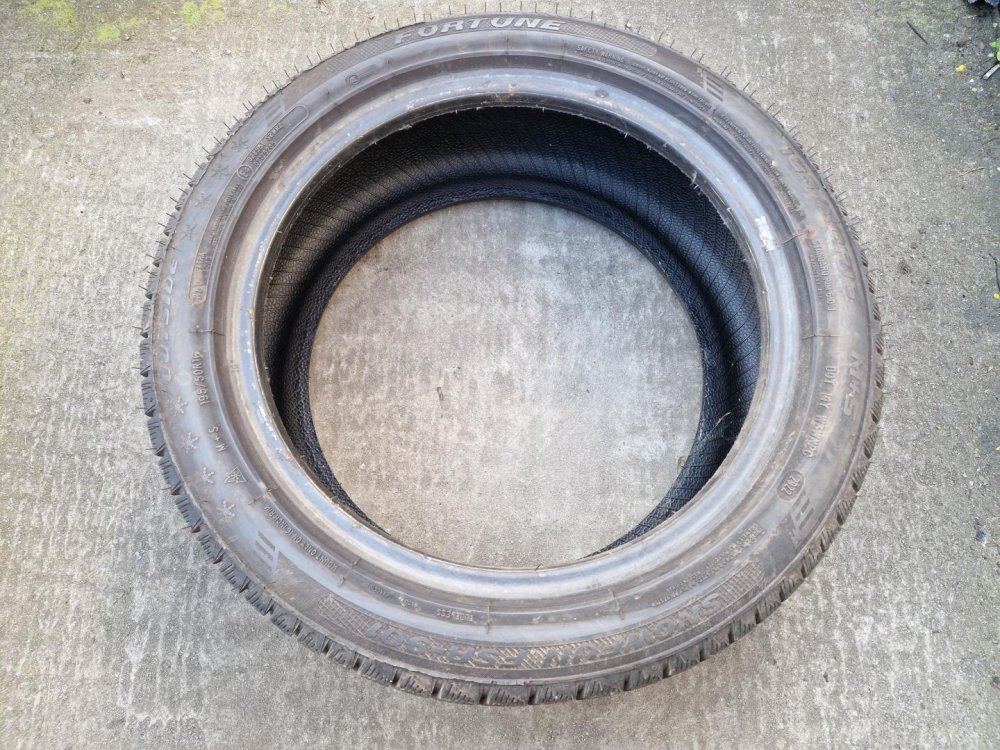 2 KS ZIMNÍ PNEUMATIKA FORTUNE SNOWFUN FSR-901 - 195/50 R16 88V - 20386