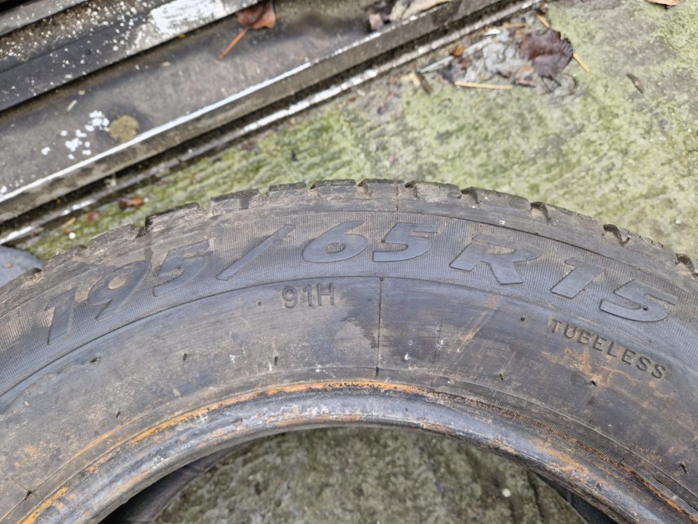 2 KS ZIMNÍ PNEUMATIKA GLOB-GUM WINTER CW-790 -195/65 R15 91H - 20260