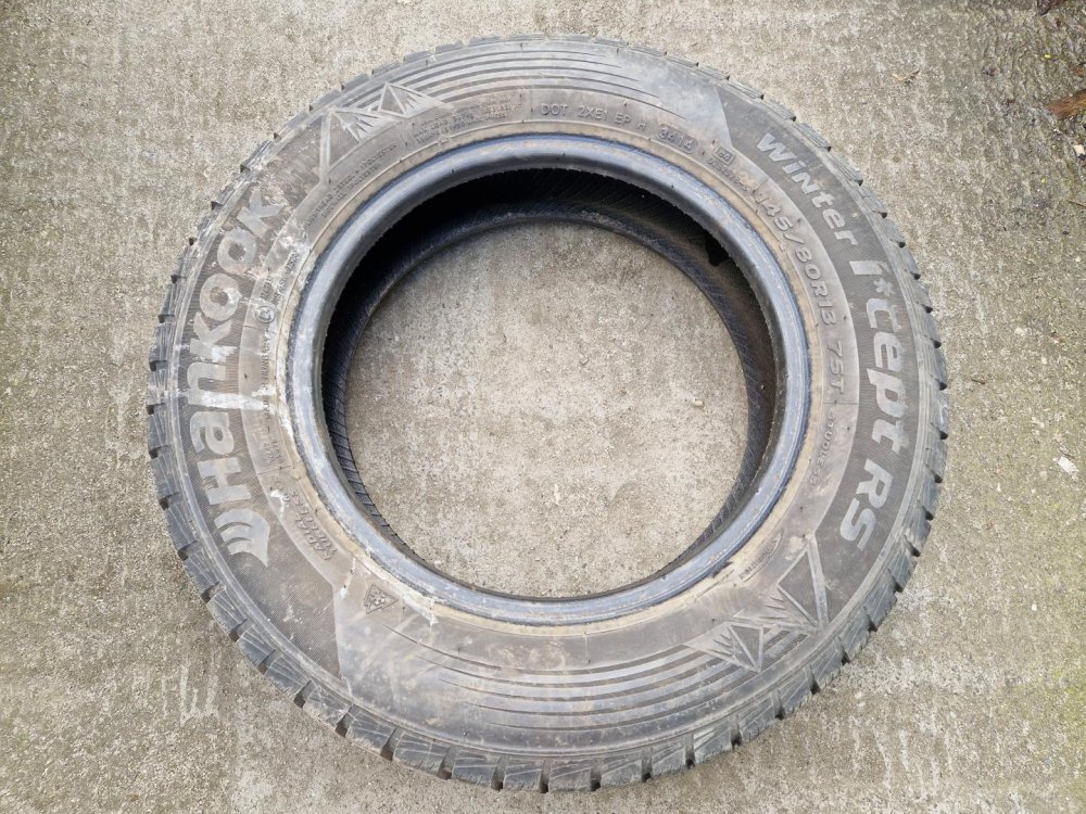 2 KS ZIMNÍ PNEUMATIKA HANKOOK I CEPT RS - 145/80 R13 75T - 20596
