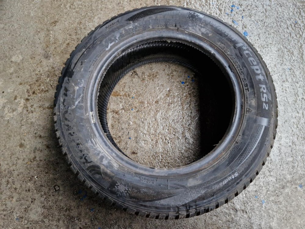 2 KS ZIMNÍ PNEUMATIKA HANKOOK I CEPT RS2 WINTER - 185/65 R15 88T - 20503