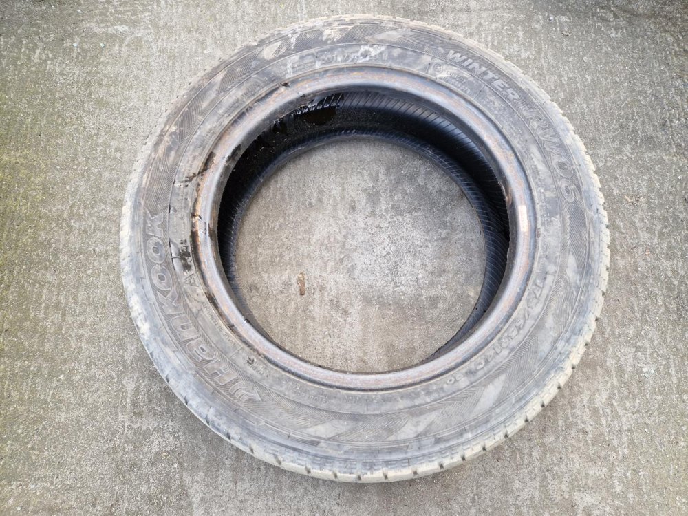 2 KS ZIMNÍ PNEUMATIKA HANKOOK WINTER RW06 - 175/65 R14 C 90/88T - 20598
