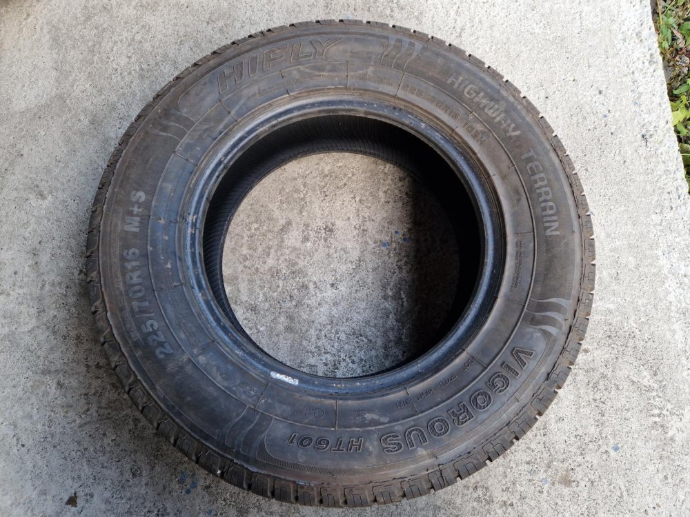 2 KS ZIMNÍ PNEUMATIKA HIFLY VIGOROUS HT 601 - 225/70 R16 103H - 21161