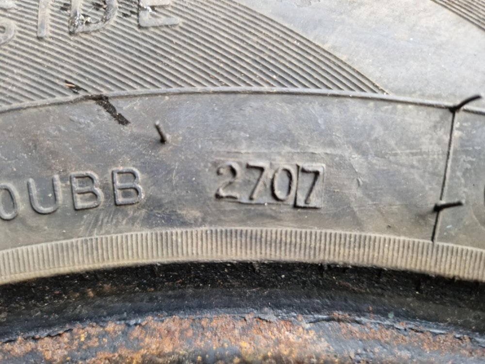 2 KS ZIMNÍ PNEUMATIKA INFINITY WINTER-HERO INF-049 - 165/70 R13 79T - 20594
