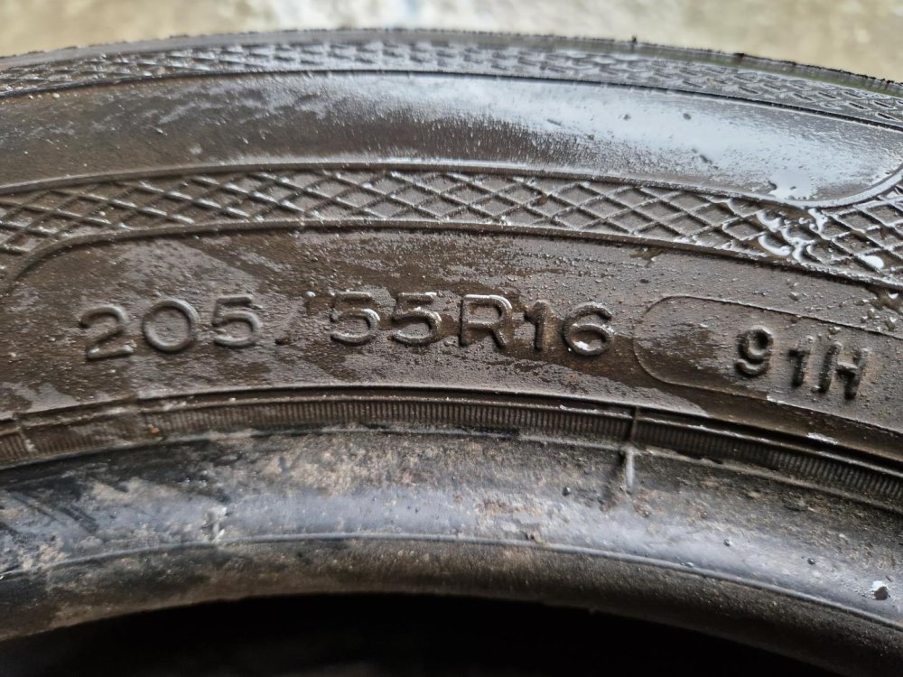 2 KS ZIMNÍ PNEUMATIKA KLEBER KRISALP HP2 - 205/55 R16 91H - 20392