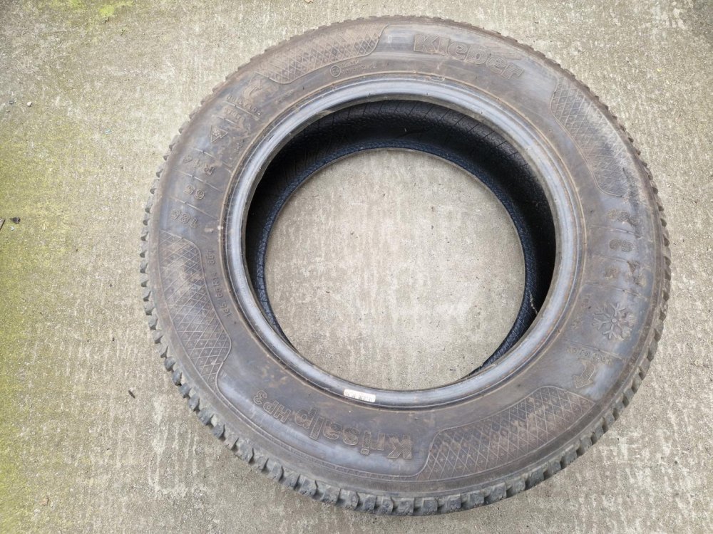 2 KS ZIMNÍ PNEUMATIKA KLEBER KRISALP HP3 - 185/65 R14 86T - 20565