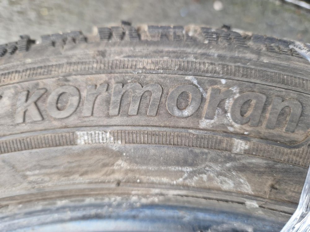 2 KS ZIMNÍ PNEUMATIKA KORMORAN SNOW 185/55 R15 82T - 20575