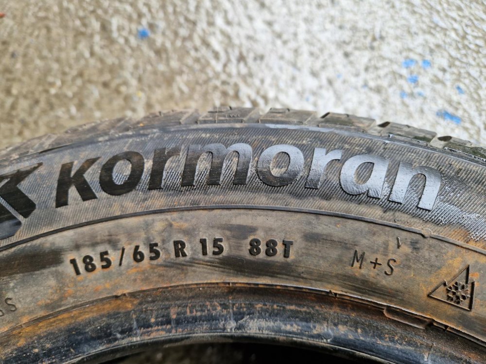 2 KS ZIMNÍ PNEUMATIKA KORMORAN SNOW PRO 185/65 R15 88T - 20508
