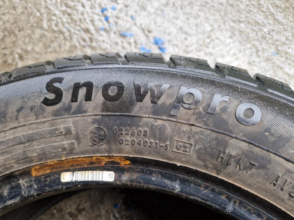 2 KS ZIMNÍ PNEUMATIKA KORMORAN SNOW PRO 185/65 R15 88T - 20509