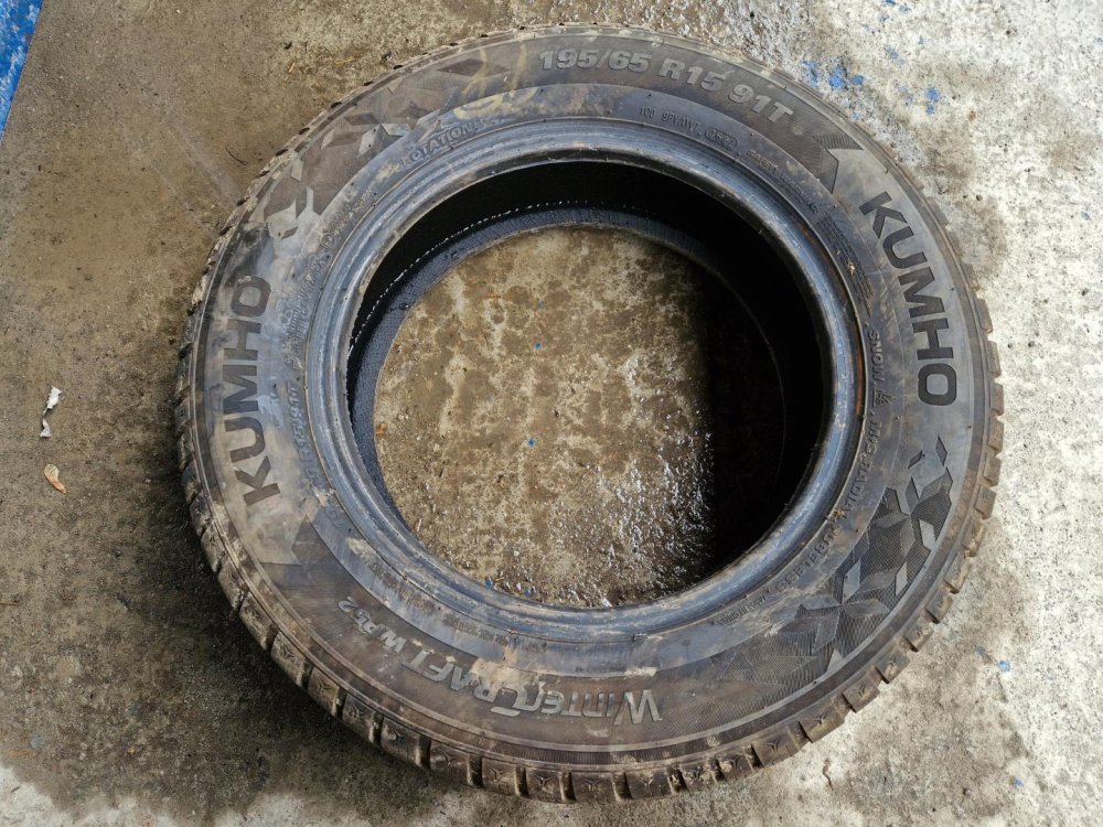 2 KS ZIMNÍ PNEUMATIKA KUMHO WINTERCRAFT WP52 - 195/65 R15 91T - 20588