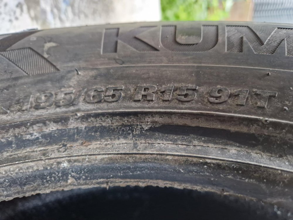 2 KS ZIMNÍ PNEUMATIKA KUMHO WINTERCRAFT WP52 - 195/65 R15 91T - 20588