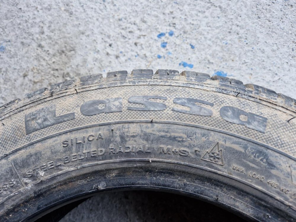 2 KS ZIMNÍ PNEUMATIKA LASSA SNOWAYS 2 PLUS 165/70 R14 81T - 20864