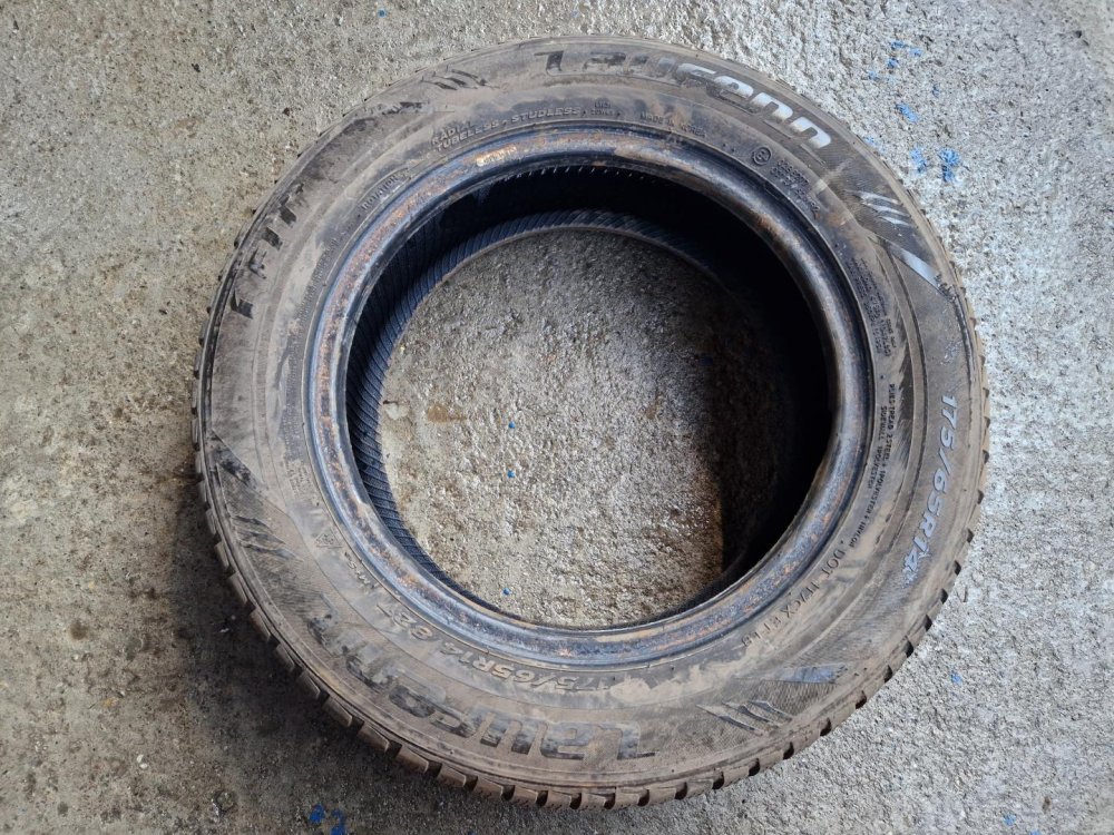 2 KS ZIMNÍ PNEUMATIKA LAUFENN FIT +  175/65 R14 82T - 20329