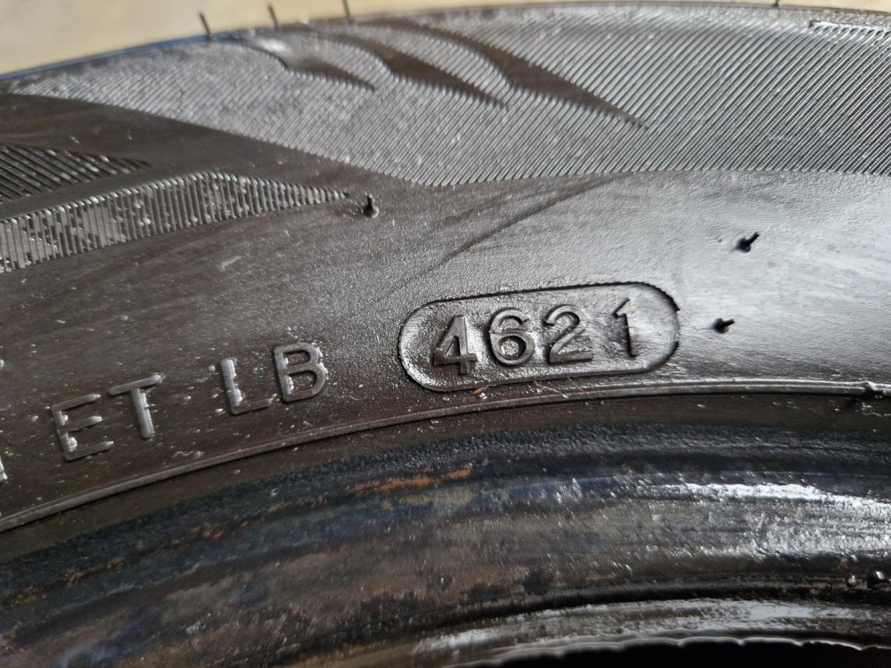 2 KS ZIMNÍ PNEUMATIKA LAUFENN FIT + 195/65 R15 91T - 20504